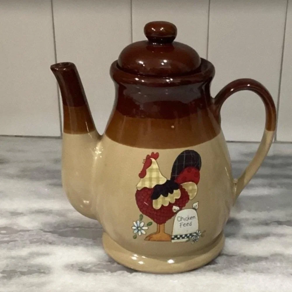 Tricolor Brown Large Teapot, Vintage Rooster 